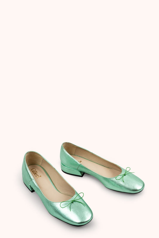 Cecil Ballerinas